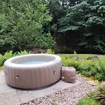 Jezinka Dağ evi *