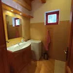Jezinka Dağ evi *